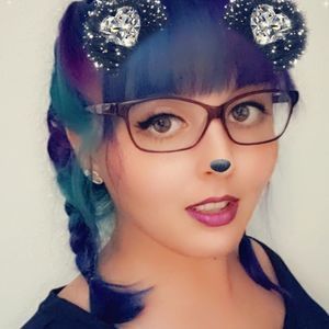 Meet your Posher, Dakota